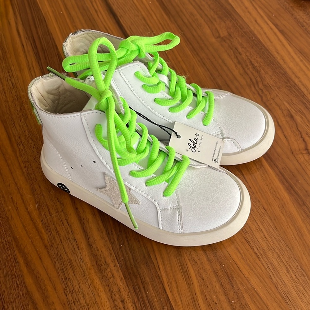 Lola + the Boys- Size 10
